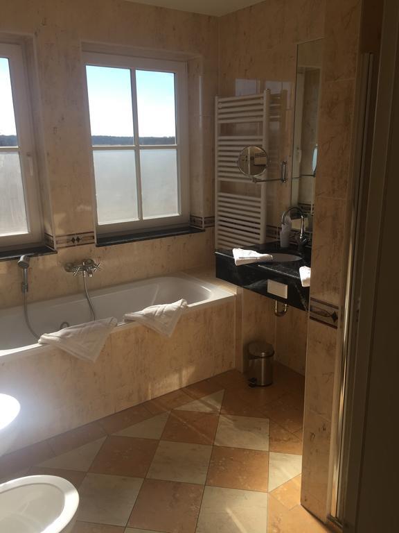 Strandhotel Deichgraf Graal-Mueritz Luaran gambar